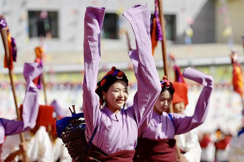 紅色昌都 三江潮涌